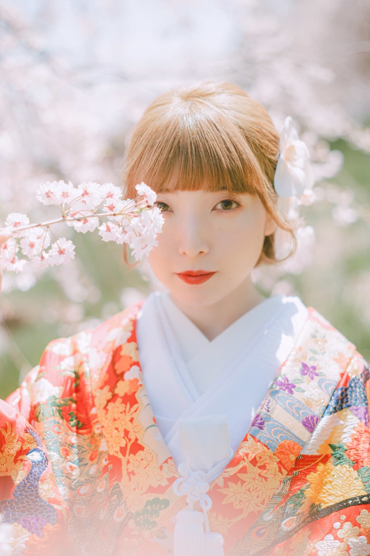 春の軽井沢で撮影するアールビースタジオのフォトウェディング/前撮り